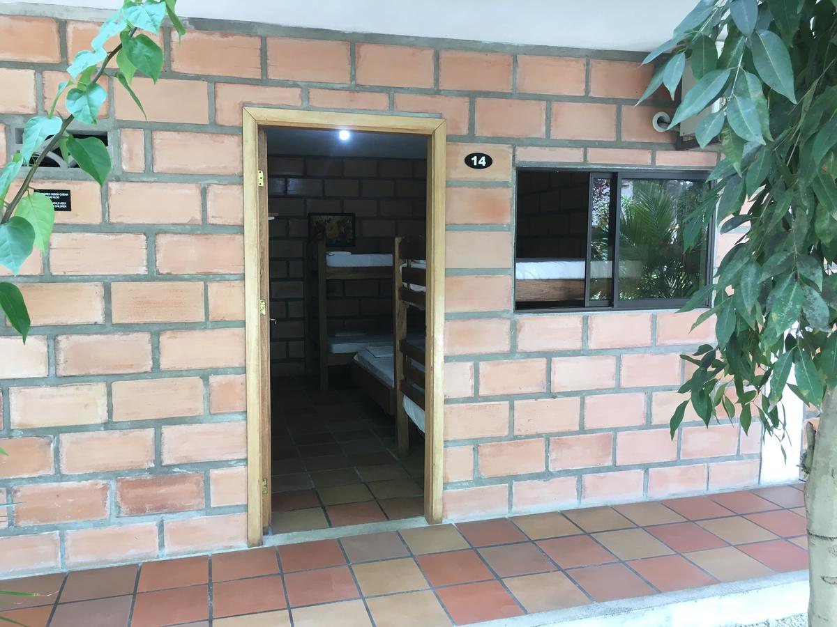 Hotel Pizzeria Opera Tolú Екстериор снимка