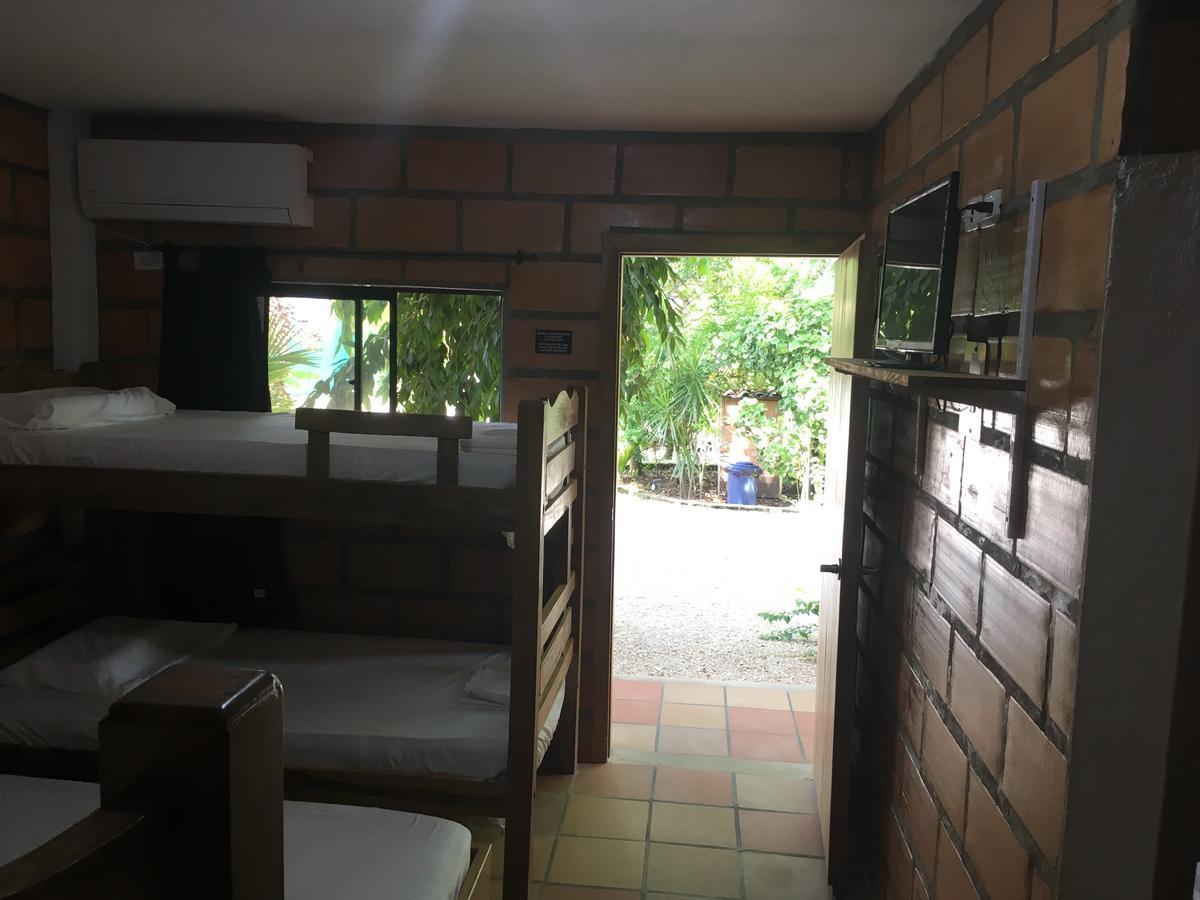 Hotel Pizzeria Opera Tolú Екстериор снимка