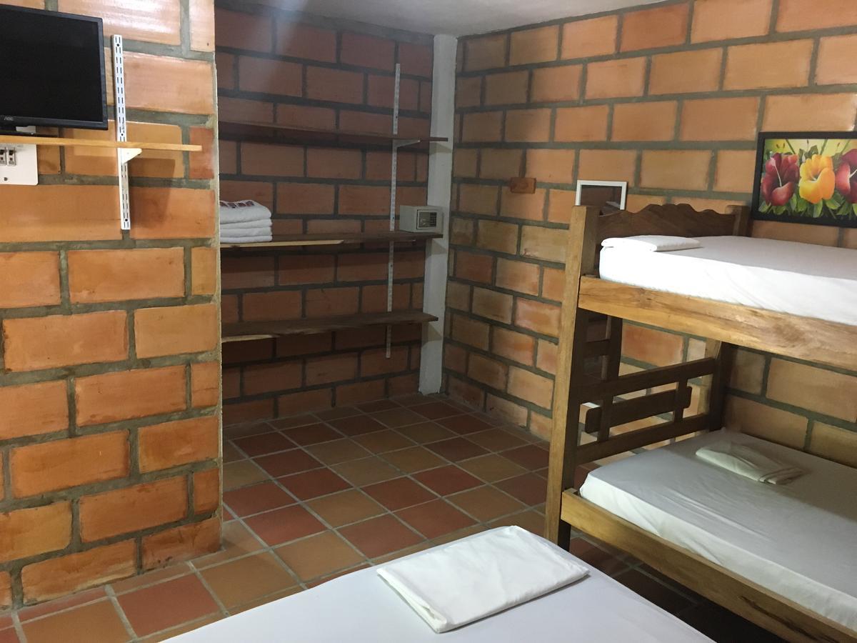 Hotel Pizzeria Opera Tolú Екстериор снимка
